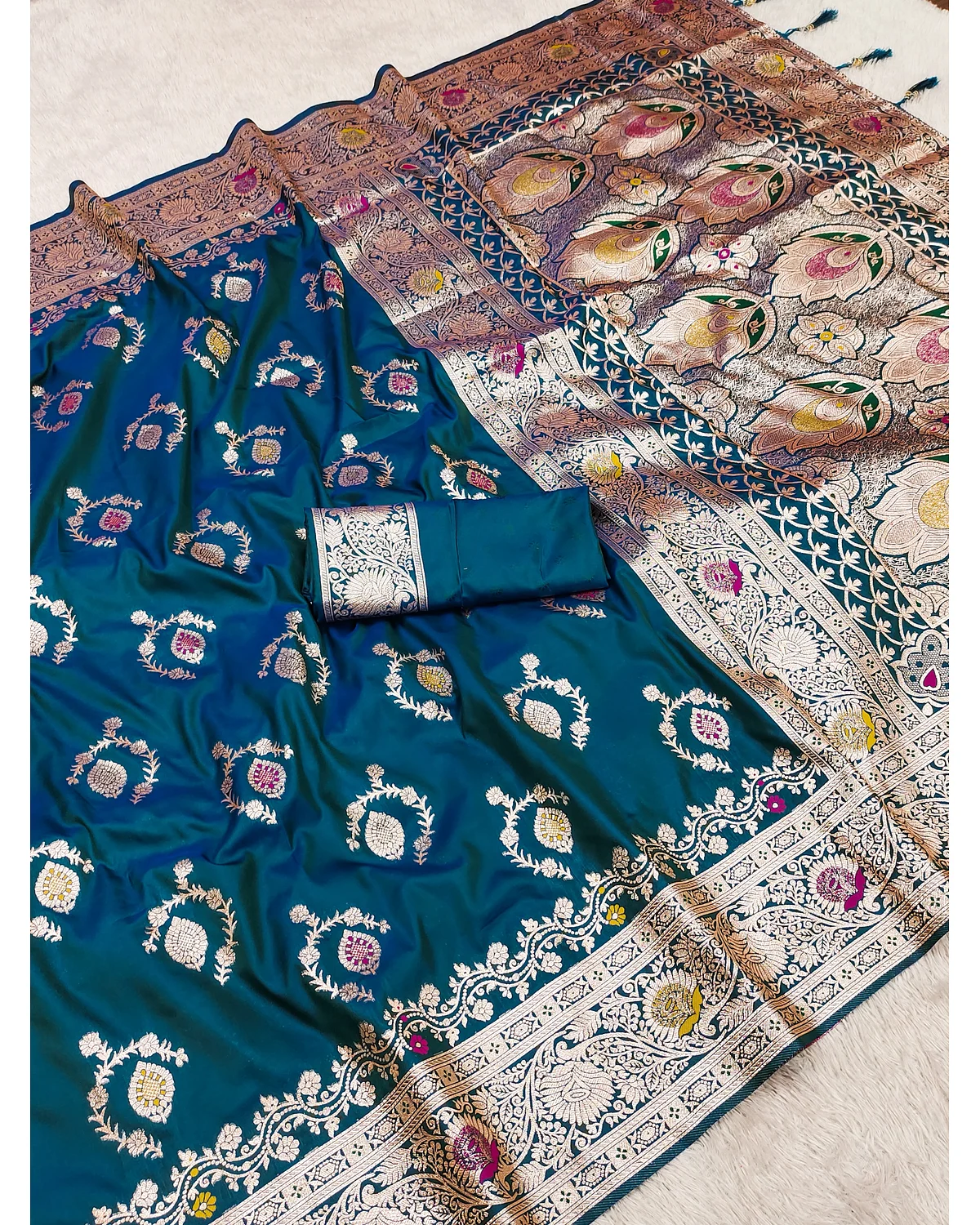 Banaras butta sarees